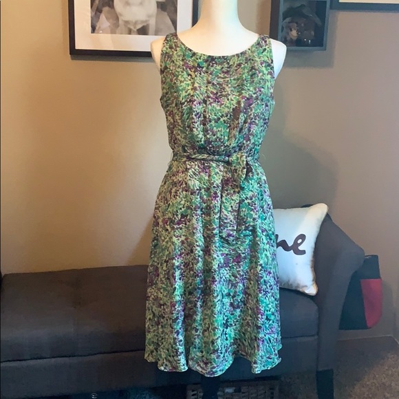Jessica Howard Dresses & Skirts - Jessica Howard summer dress size 8 EUC